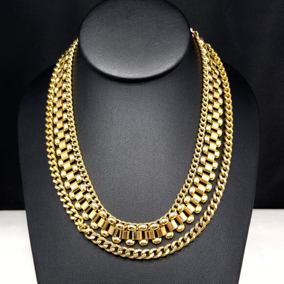 Coro Egyptian Revival Three Strand Necklace, Book Chain Center, 1950s Vintage - Picture 3 of 10